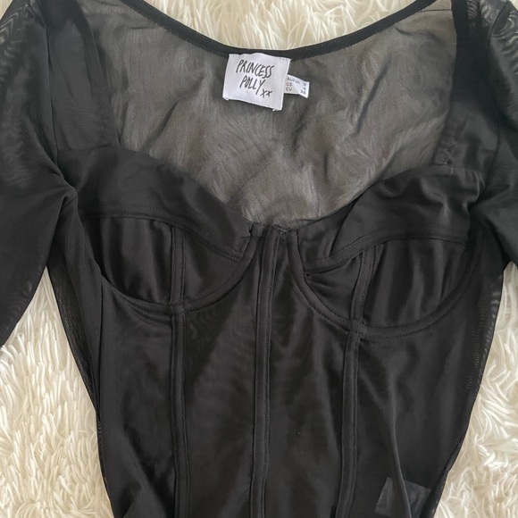 Princess Polly Tops - Princess Polly mesh long sleeve bodysuit size small
